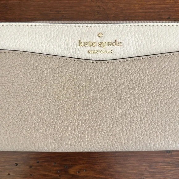 NWOT Kate Spade Beige and Cream Wallet - Picture 3 of 13